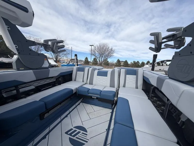 Slide: The Image of Malibu 23 LSV 2026 - 26