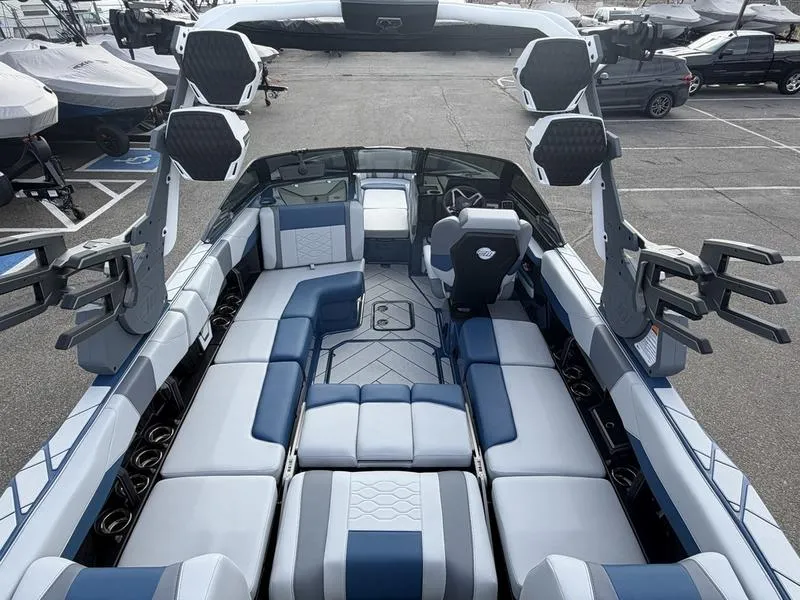 Slide: The Image of Malibu 23 LSV 2026 - 13