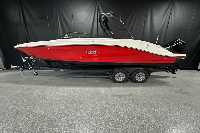 Slide: The Image of Sea Ray SPX 230 Outboard 2025 - 0