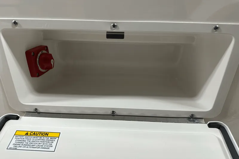 Slide: The Image of Sea Ray SPX 230 Outboard 2025 - 26