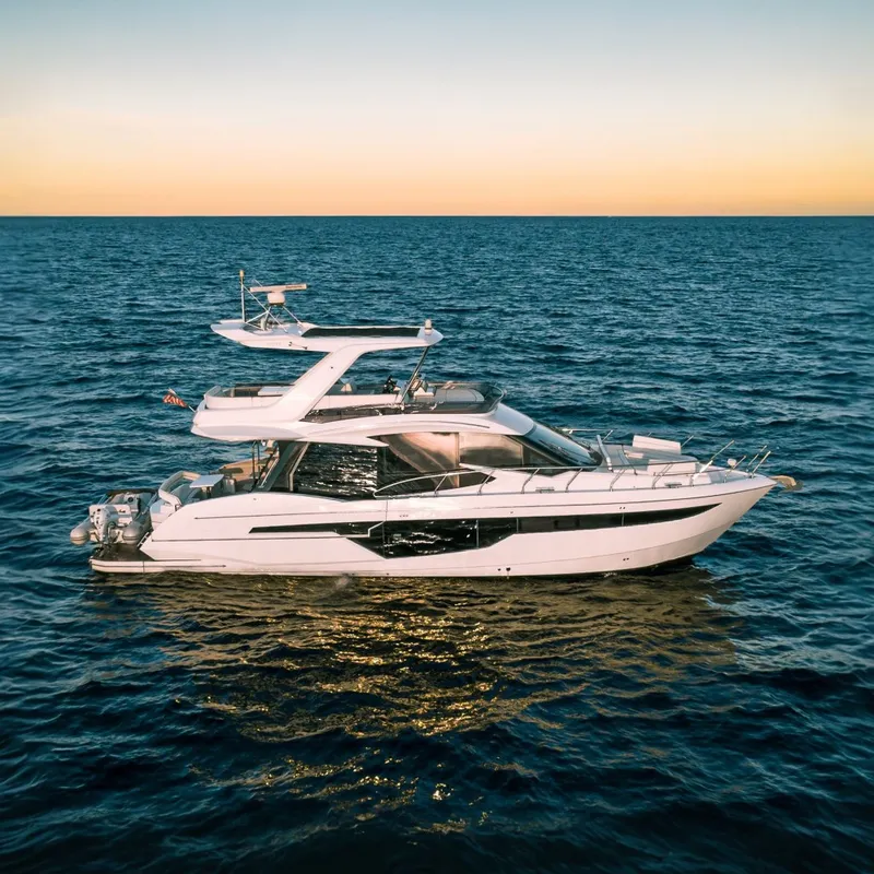 The Image of Galeon 500 Fly 2021 - 0