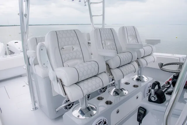 Slide: The Image of Contender 44CB CUSTOM BUILD 44' 2026 - 11