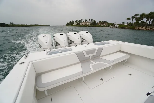 Slide: The Image of Contender 44CB CUSTOM BUILD 44' 2026 - 14
