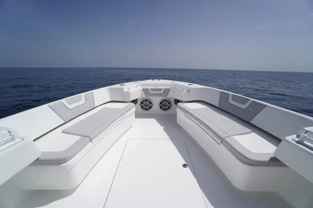 Slide: The Image of Contender 44CB CUSTOM BUILD 44' 2026 - 23