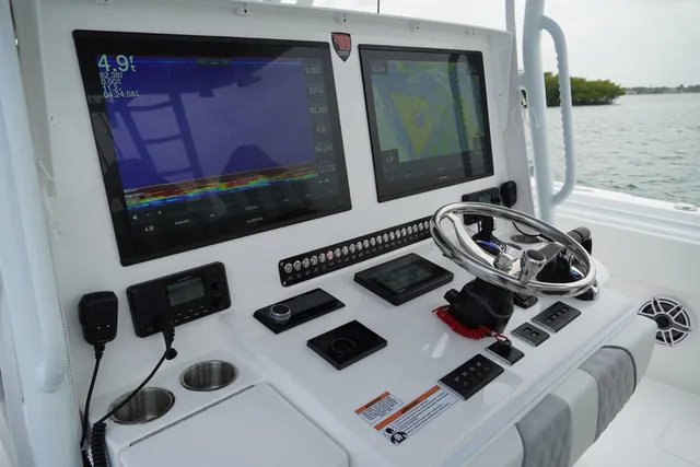 Slide: The Image of Contender 44CB CUSTOM BUILD 44' 2026 - 28