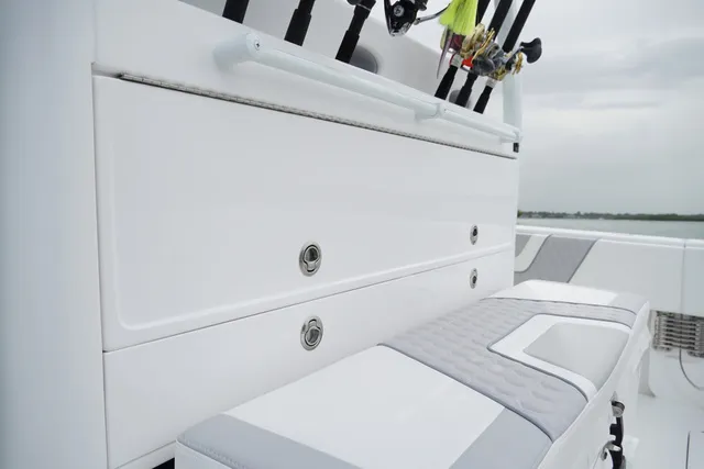 Slide: The Image of Contender 44CB CUSTOM BUILD 44' 2026 - 37