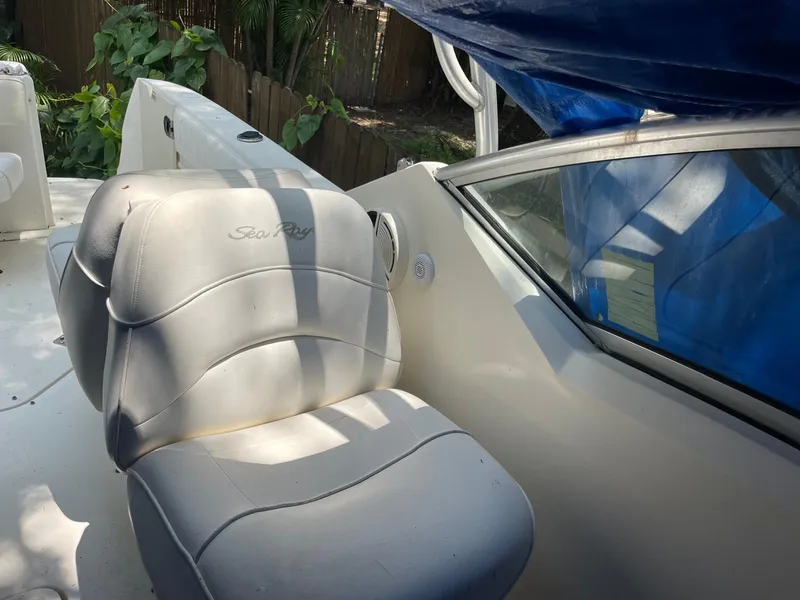Slide: The Image of Sea Ray 270 Amberjack 2006 - 4