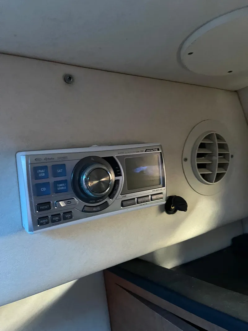 Slide: The Image of Sea Ray 270 Amberjack 2006 - 14