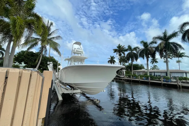 The Image of SeaVee 390Z 2018 - 0