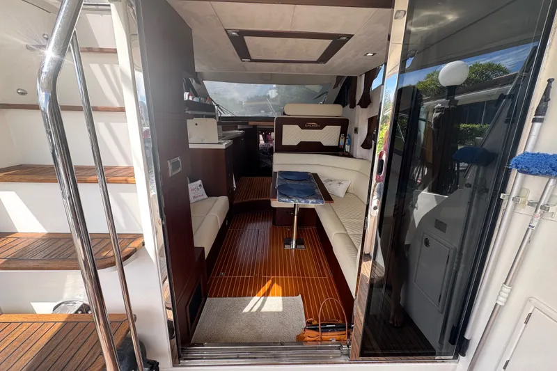 Slide: The Image of Galeon 380 Fly 2017 - 5