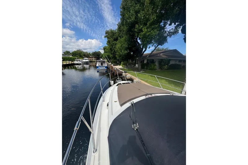 Slide: The Image of Galeon 380 Fly 2017 - 2