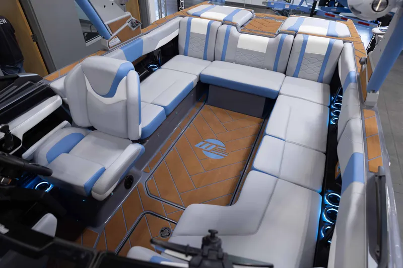 Slide: The Image of Malibu 23 LSV 2026 - 36