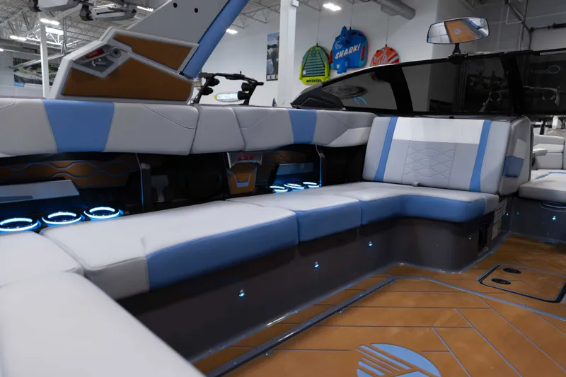 Slide: The Image of Malibu 23 LSV 2026 - 37