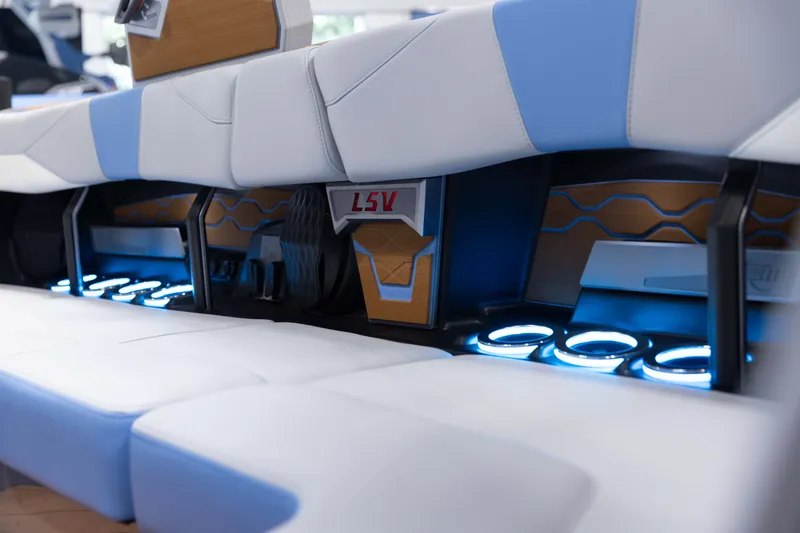 Slide: The Image of Malibu 23 LSV 2026 - 38
