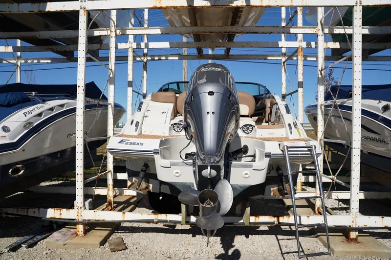 The Image of Crownline Boats E 235 XS 2019 - 0