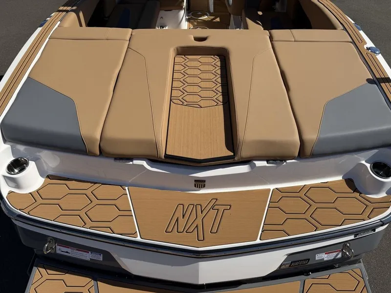 Slide: The Image of MasterCraft NXT20 2027 - 5