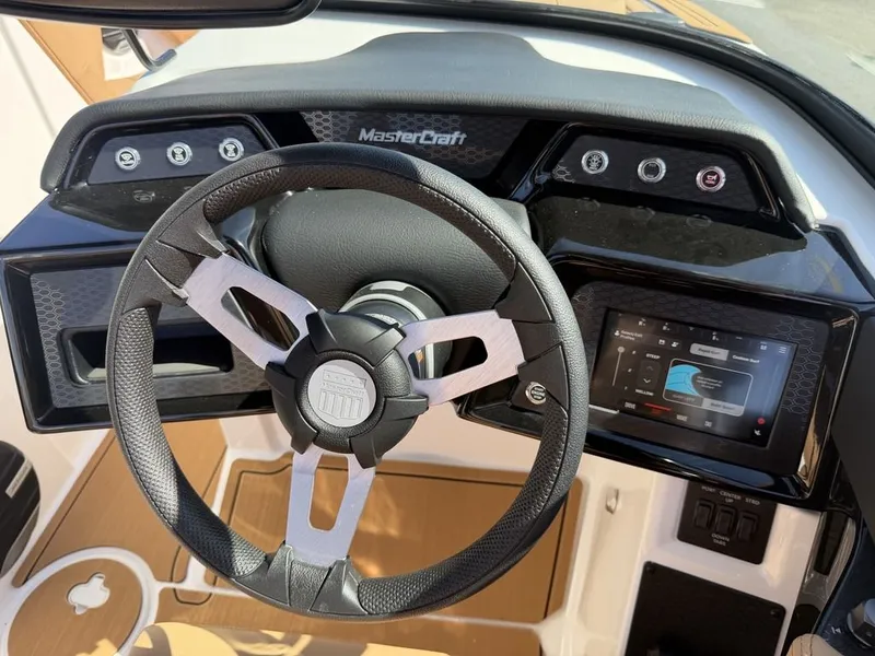 Slide: The Image of MasterCraft NXT20 2027 - 12
