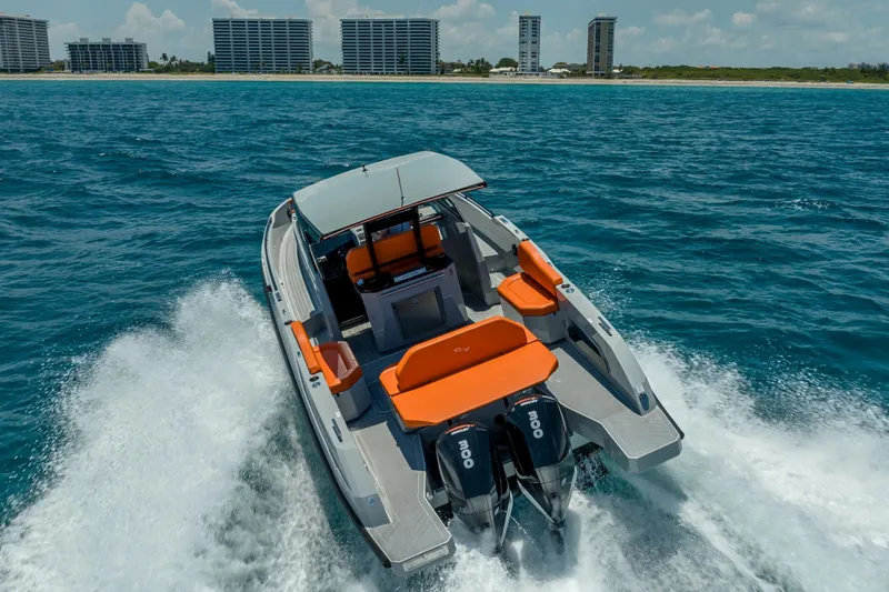 Slide: The Image of Rio Daytona 35 2024 - 8
