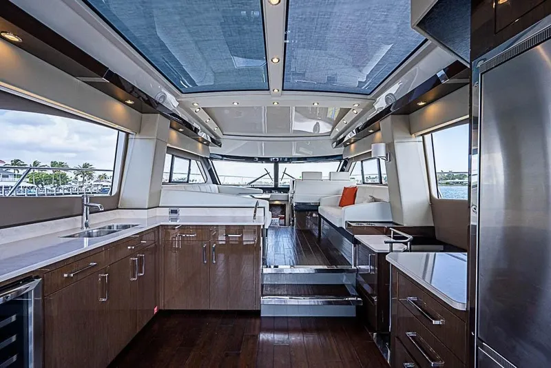 Slide: The Image of Carver Yachts C52 Coupe 2017 - 10