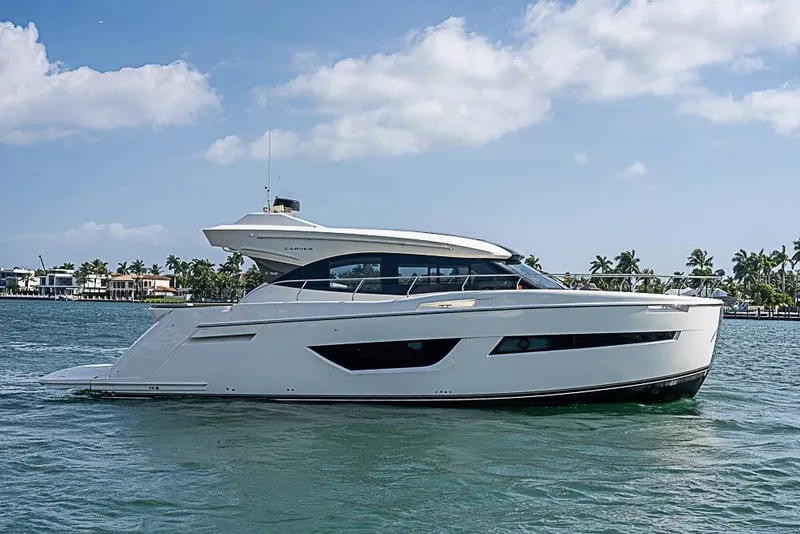 Slide: The Image of Carver Yachts C52 Coupe 2017 - 3