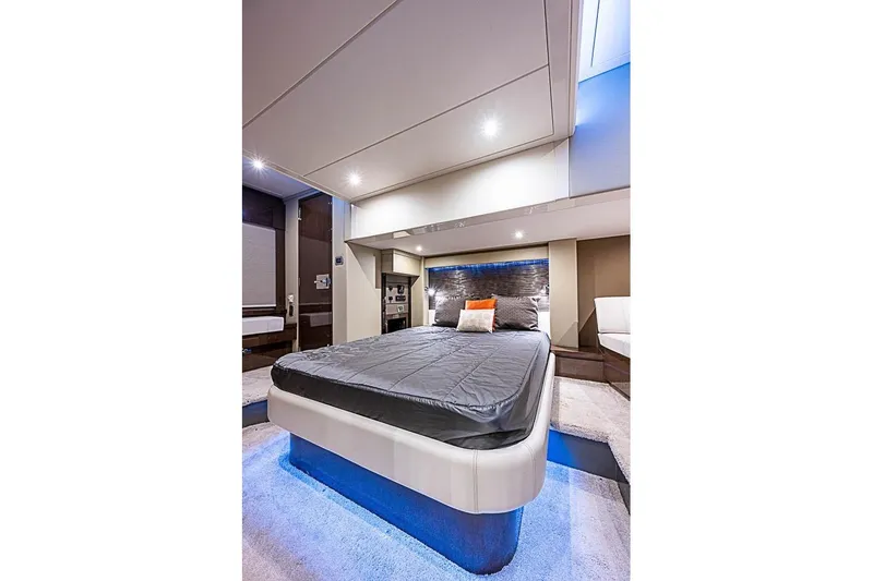 Slide: The Image of Carver Yachts C52 Coupe 2017 - 21