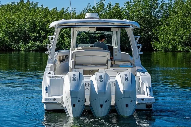 Slide: The Image of Boston Whaler 350 Realm 2022 - 1