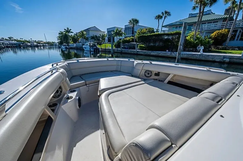 Slide: The Image of Boston Whaler 350 Realm 2022 - 7