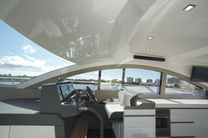 Slide: The Image of Schaefer 510 GT Pininfarina 2022 - 15