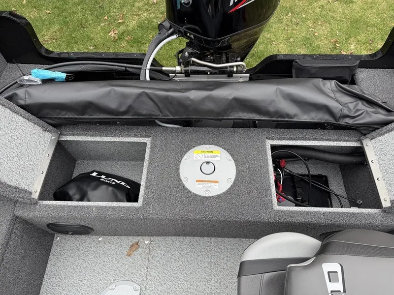 Slide: The Image of Lund 1650 Rebel XL Sport 2025 - 10