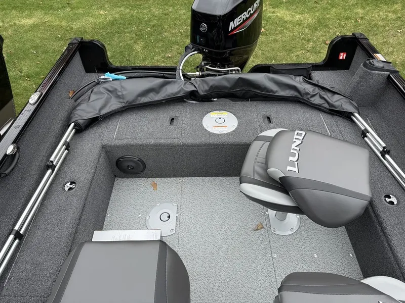 Slide: The Image of Lund 1650 Rebel XL Sport 2025 - 8