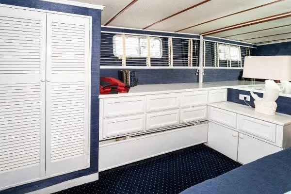 Slide: The Image of McQueen Motoryacht 1980 - 55