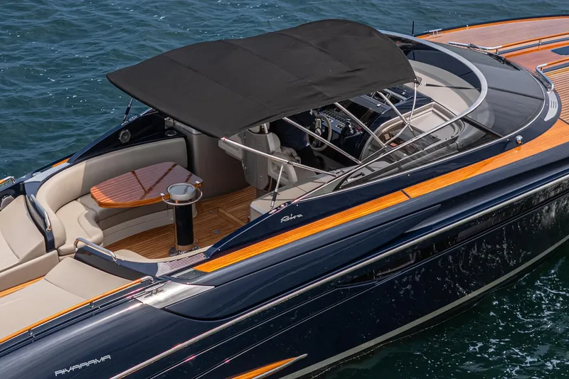 Slide: The Image of Riva 44' Rivarama 2006 - 10