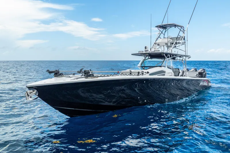 Slide: The Image of Nor-Tech 452 Super Fish 2024 - 51