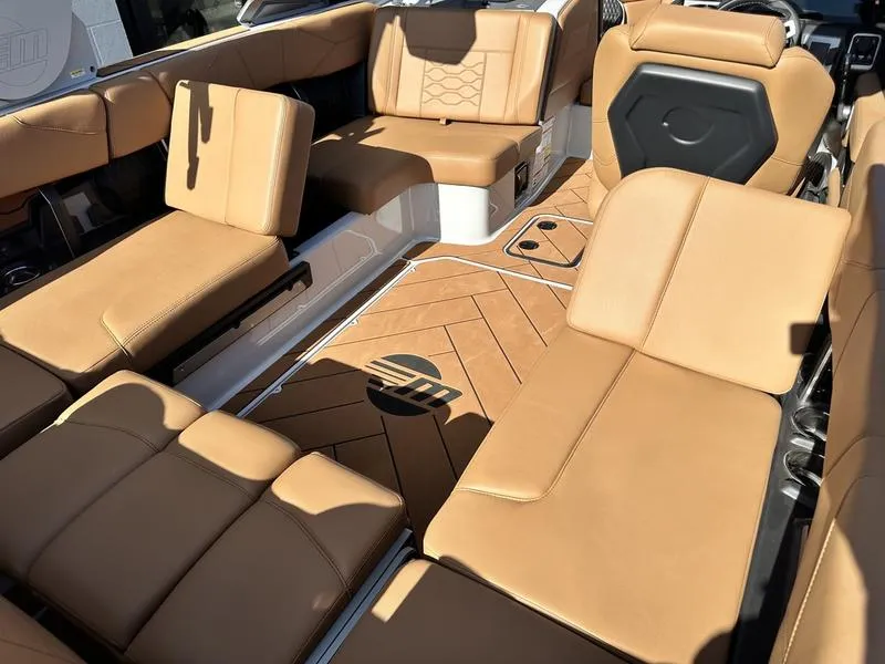 Slide: The Image of Malibu 23 LSV 2026 - 20
