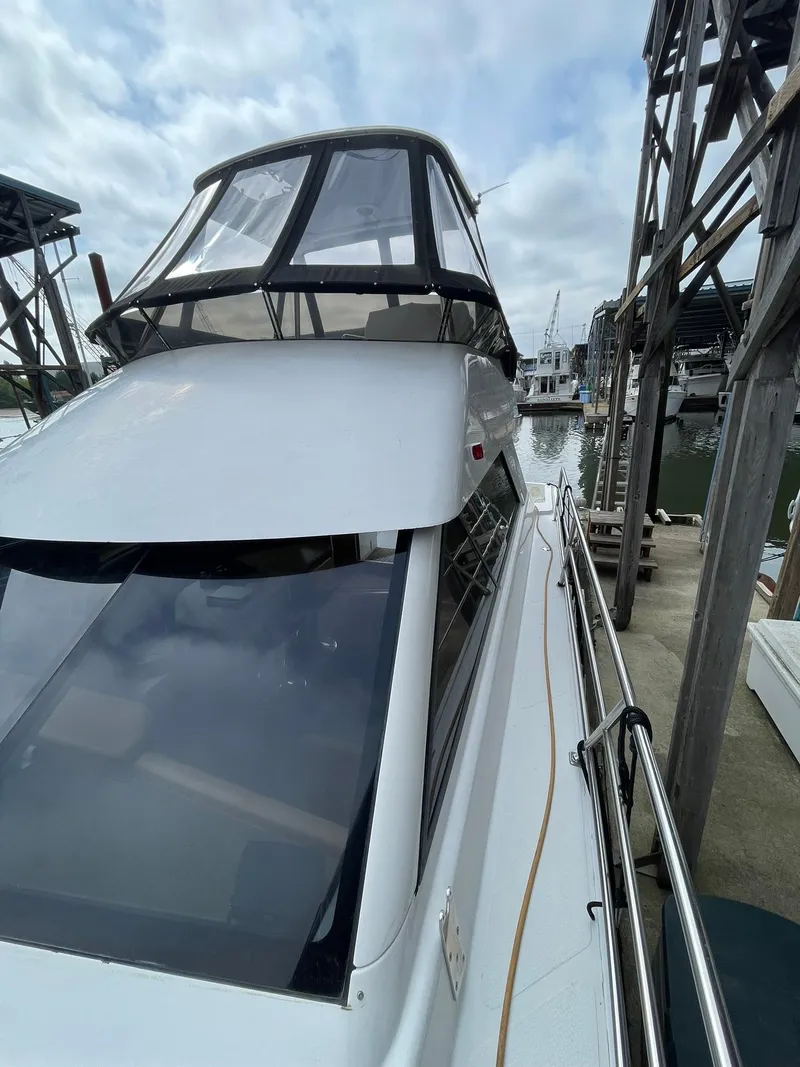 Slide: The Image of Roger Hill 11.2m Powercat 1997 - 34