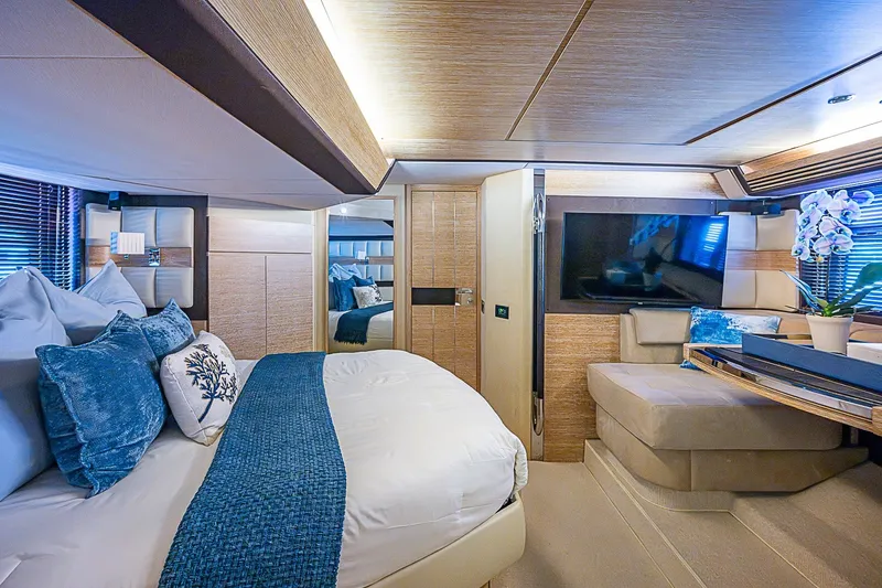 Slide: The Image of Azimut 64 2013 - 62