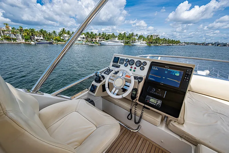 Slide: The Image of Azimut 64 2013 - 23