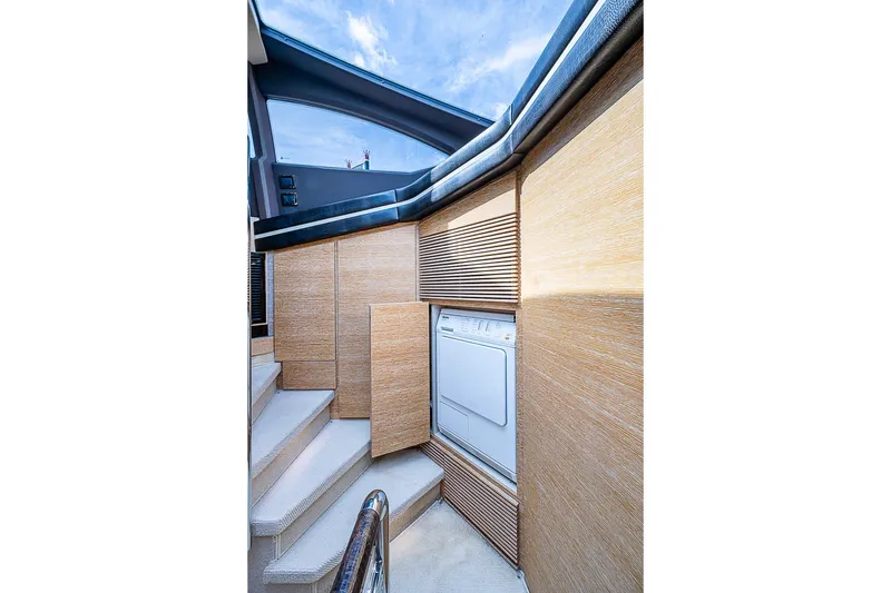 Slide: The Image of Azimut 64 2013 - 52