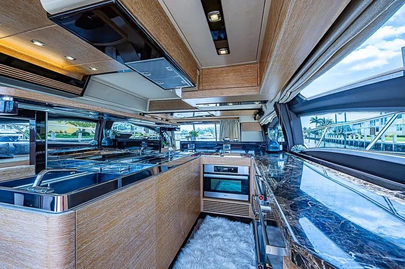 Slide: The Image of Azimut 64 2013 - 40