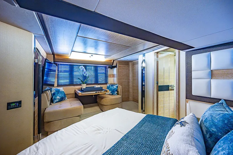 Slide: The Image of Azimut 64 2013 - 60