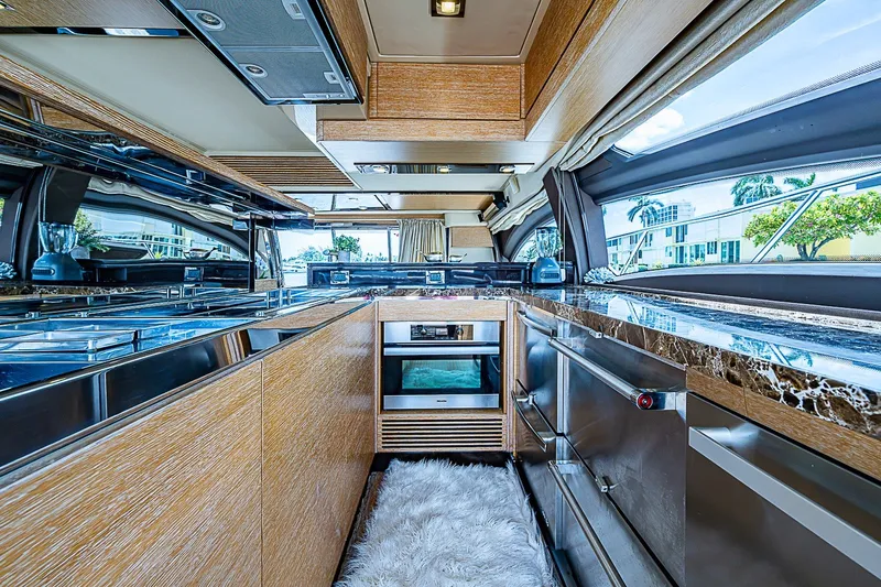 Slide: The Image of Azimut 64 2013 - 41