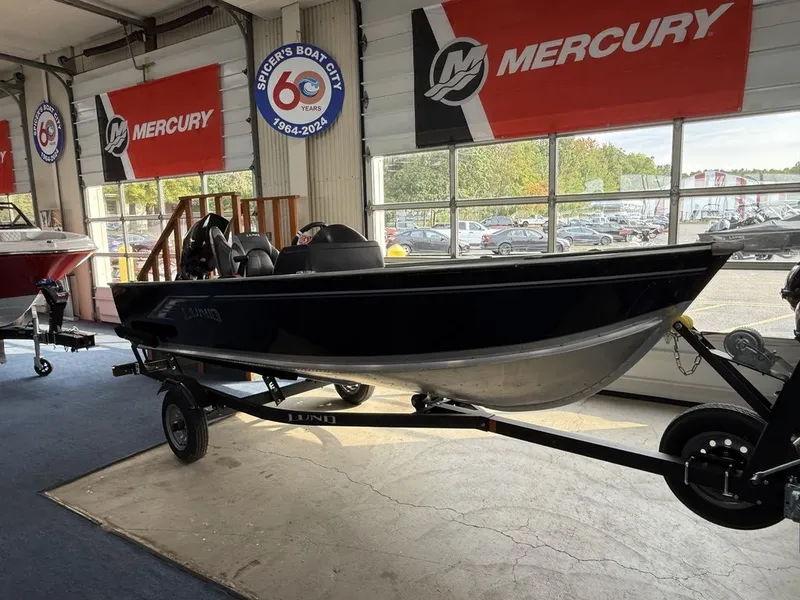 Slide: The Image of Lund 1400 Fury SS 2025 - 3