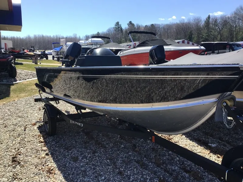 Slide: The Image of Lund 1400 Fury SS 2025 - 4