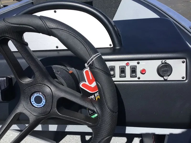 Slide: The Image of Lund 1400 Fury SS 2025 - 8