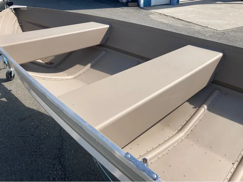 Slide: The Image of Smoker Craft Canadian 14 2026 MODEL 2025 - 5