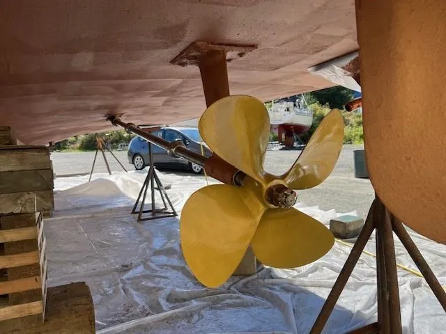 Slide: The Image of Chris-Craft 460 Constellation 1965 - 21