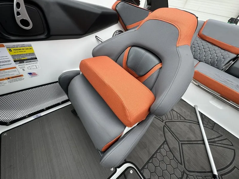 Slide: The Image of Scarab 195 LX 2025 - 13