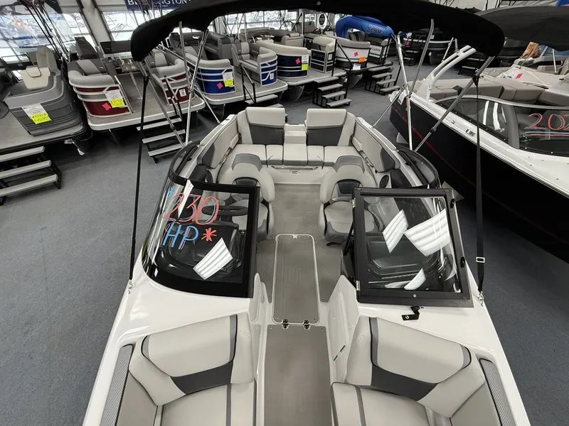 Slide: The Image of Scarab 195 SE 2025 - 19