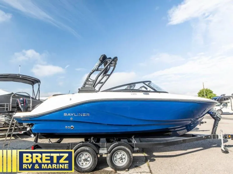 Slide: The Image of Bayliner 201 2025 - 1