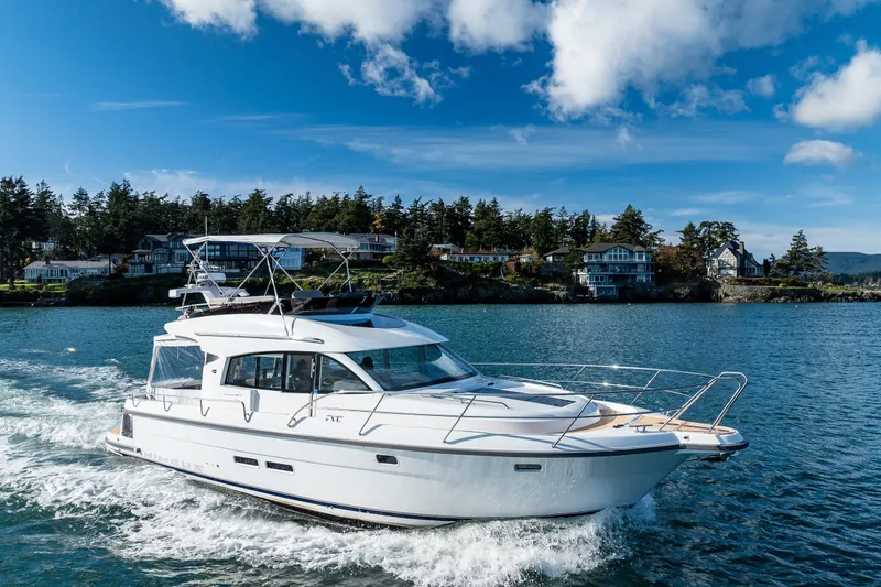 The Image of Nimbus 405 Flybridge 2024 - 0